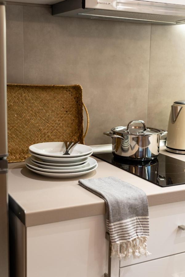 Iris Suites Nikiti Ngoại thất bức ảnh