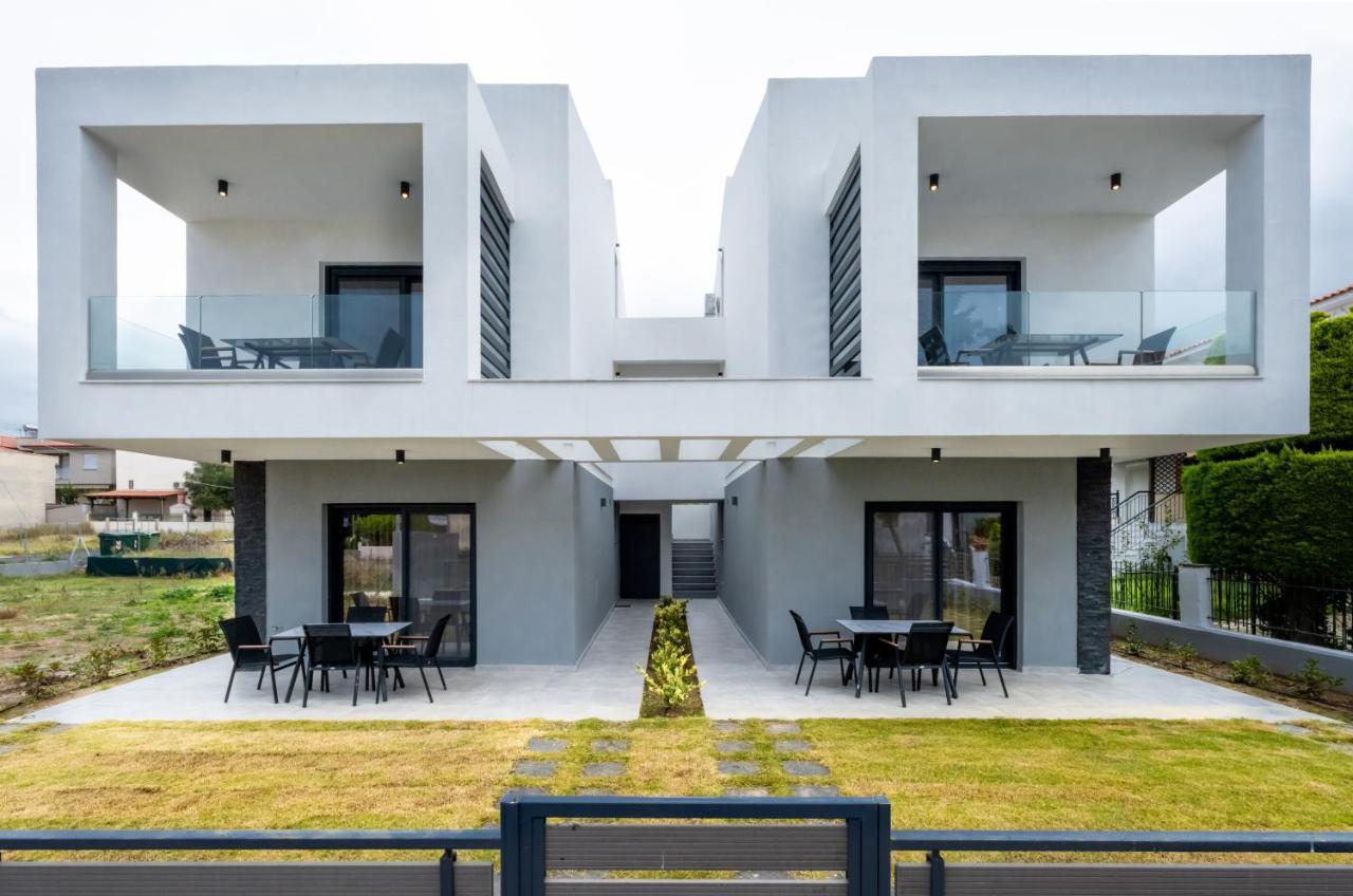 Iris Suites Nikiti Ngoại thất bức ảnh