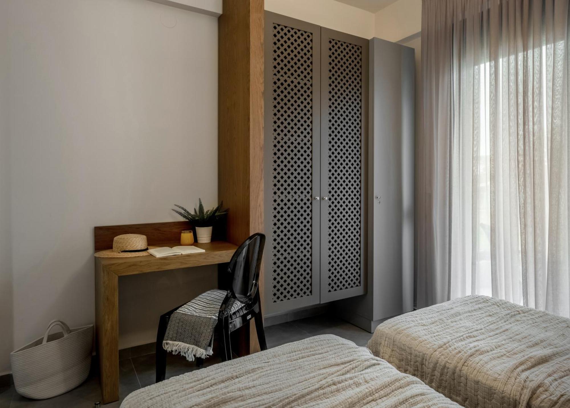 Iris Suites Nikiti Ngoại thất bức ảnh
